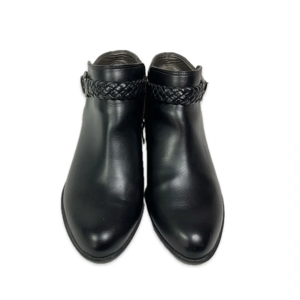 Life Stride Velocity Memory Foam Black Ankle Booties Women’s Size 7W Adriana